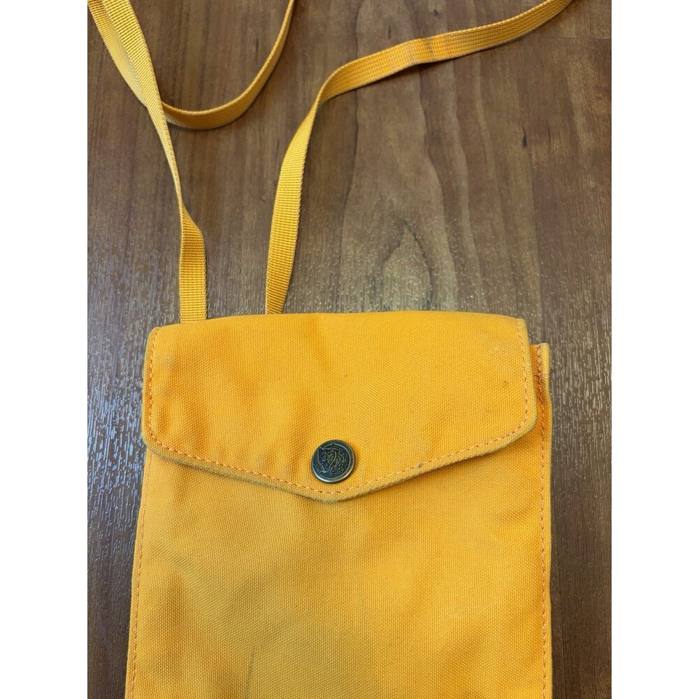 FJALLRAVEN G-1000 Canvas Greenland Pocket Crossbody Shoulder Bag 7x5 Yellow - Picture 4 of 8